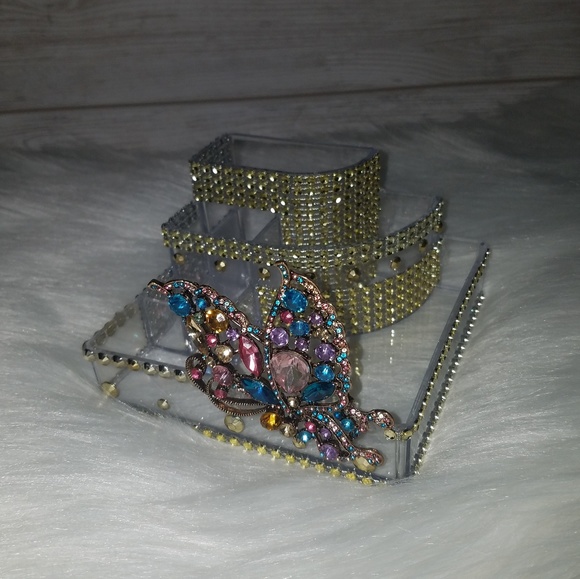 Makeup Organizer - Picture 3 of 6